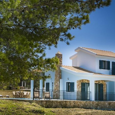 Seirios Luxury Villa Svoronata Bagian luar foto