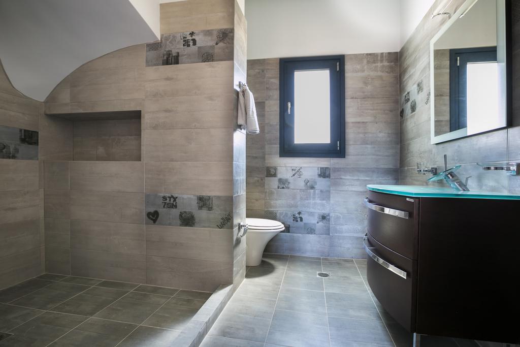 Seirios Luxury Villa Svoronata Bagian luar foto