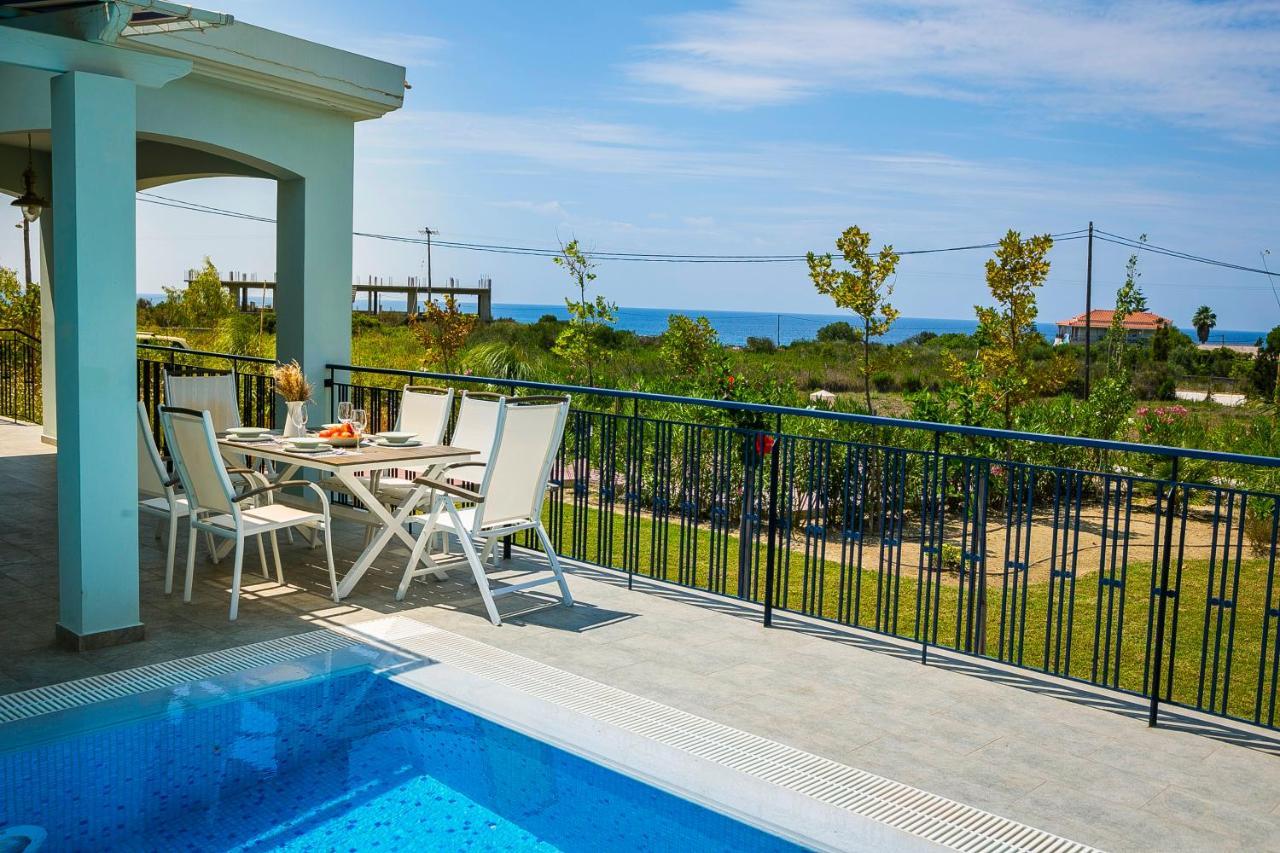 Seirios Luxury Villa Svoronata Bagian luar foto